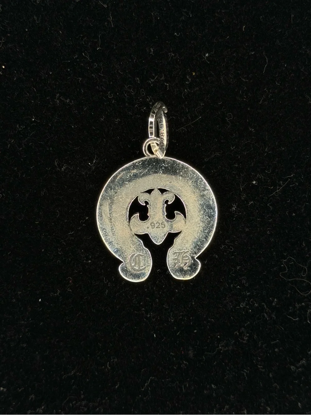 Chrome Hearts Horseshoe Floral Le Flur Unisex Pendant